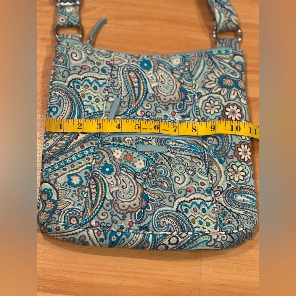 Vera‎ Bradley Blue Paisley Shoulder Bag